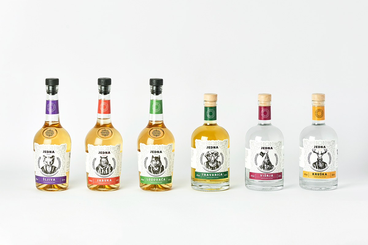 Brandy rakija schnapps branding  Packaging ILLUSTRATION  animal illustration Vodka gin studio33