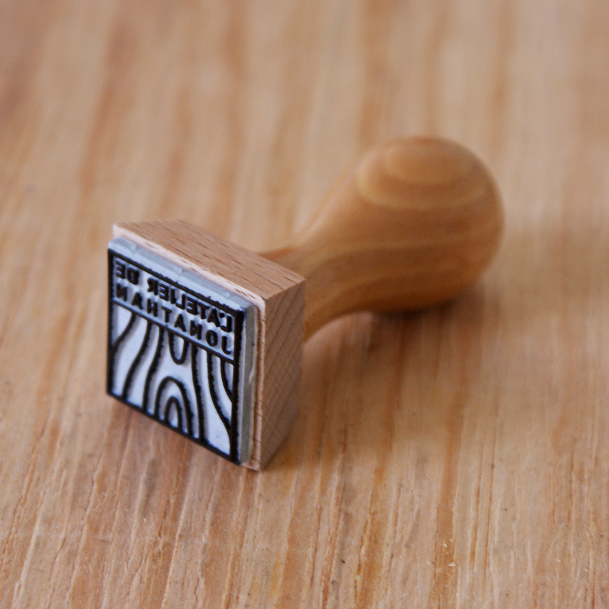 carte de visite tampon stamp wood atelier