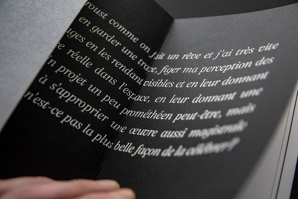 binding book paper Proust Typeface