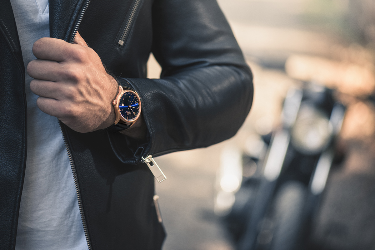 watch luxury watch lifestyle Bike still-life Packshot