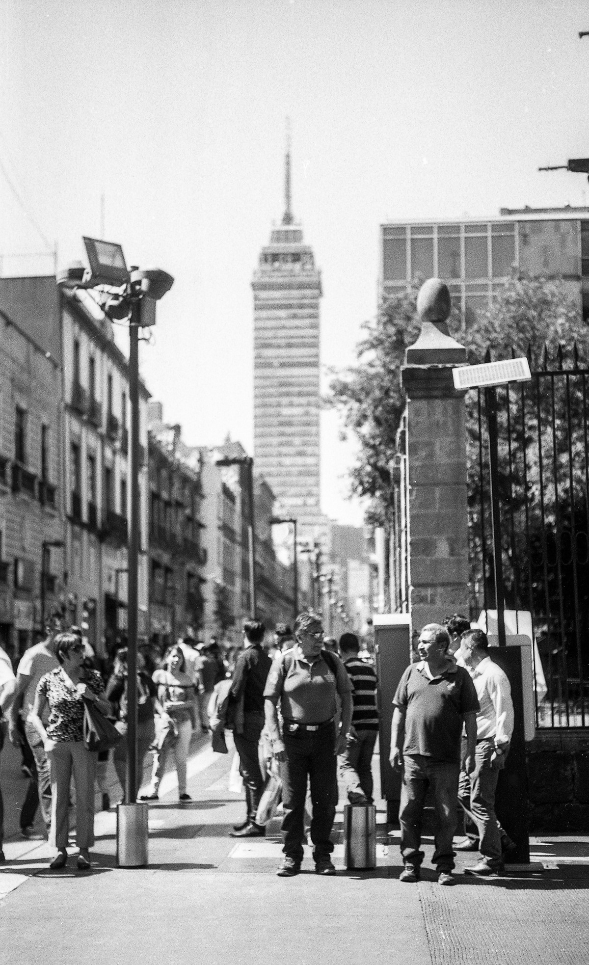 35mm analog analog photography black and white Film   film photography kodak mexico city street photography Urban