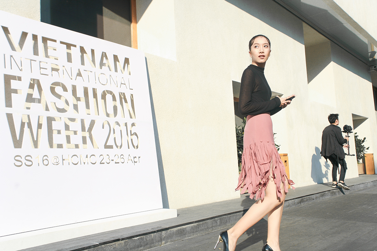 streetstyle fashion week Paris milan London newyork vietnam fashionista