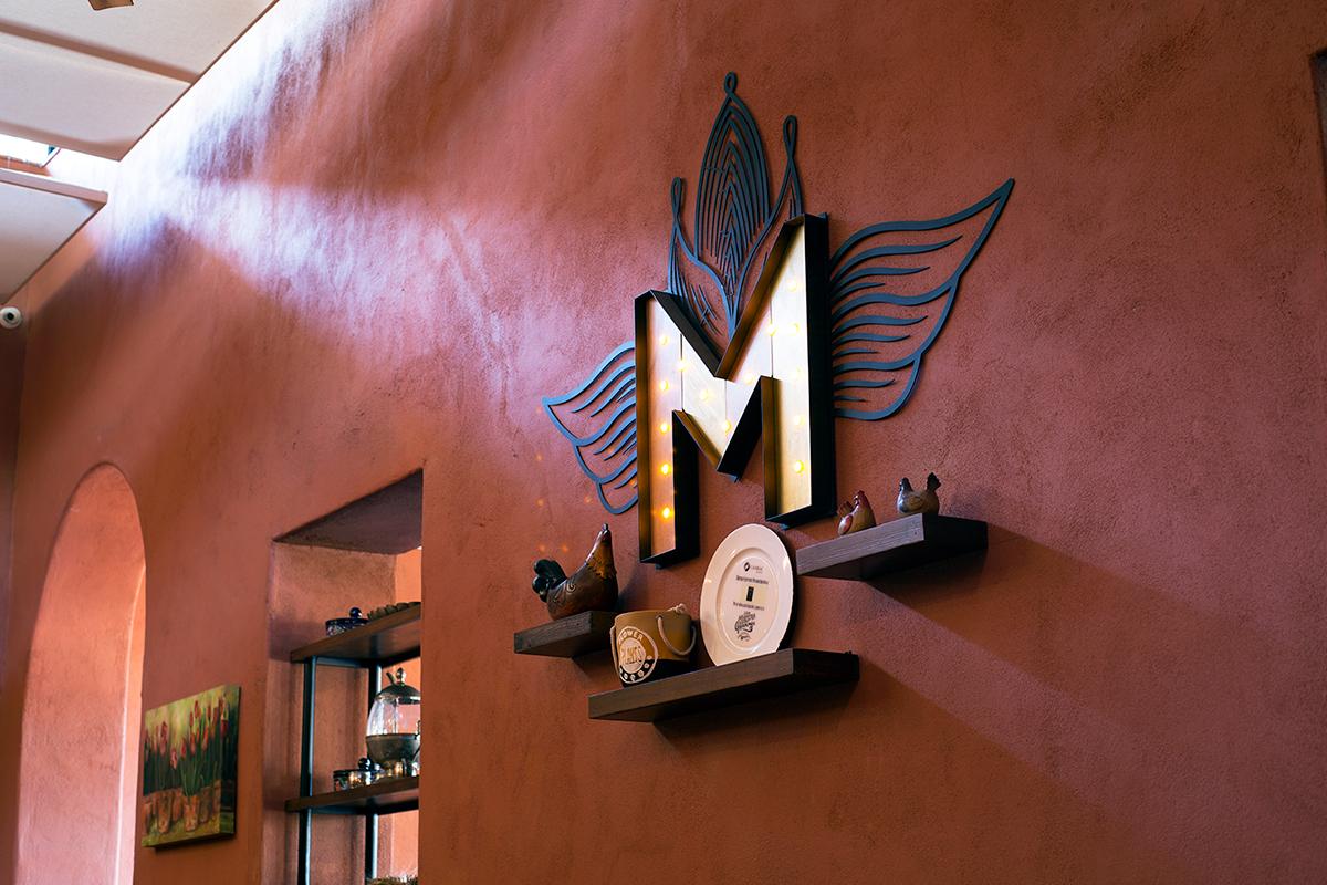 Maiz Dorado Mexicano gourmet interiores elegante fancy trendy bricks restaurant Outdoor dorado maiz corn luxury SALTILLO