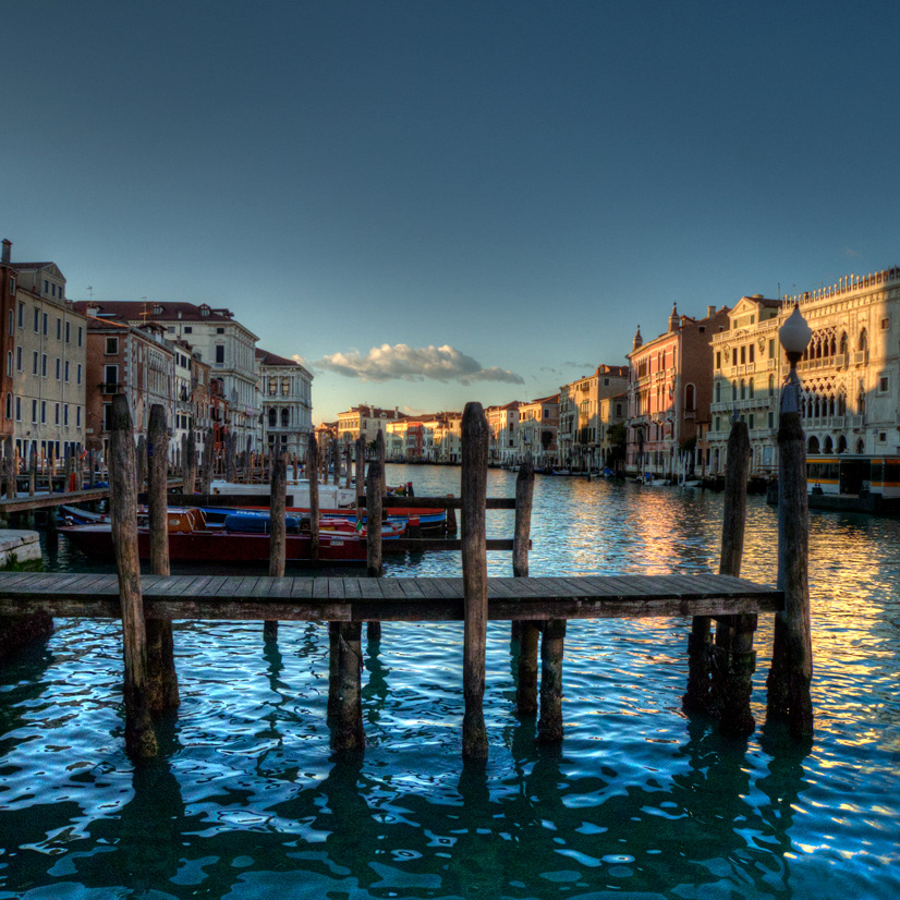 venezia italia veneto Romanticism beauty humor mask canal Sun set lagune color water