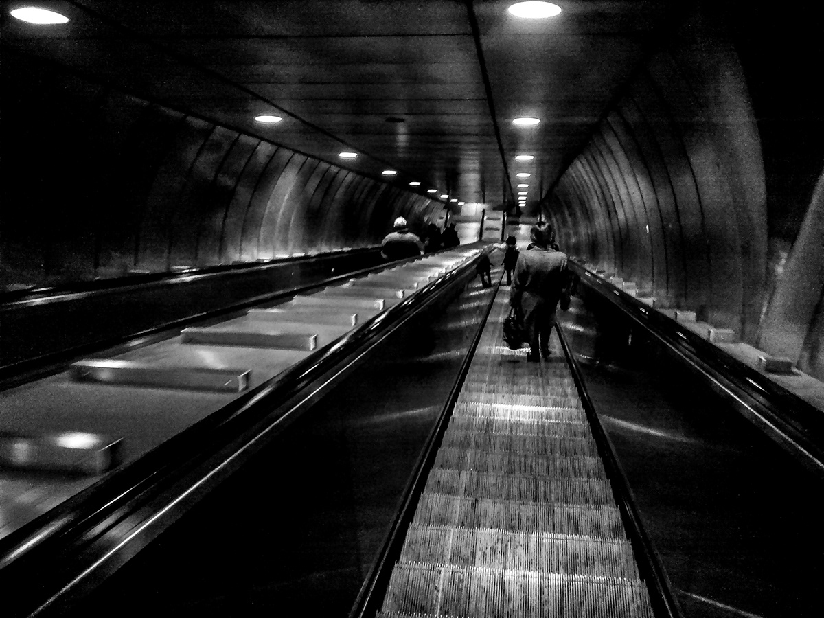 Rome Street mobile mobility train metro bw black and white Italy roma cellphone