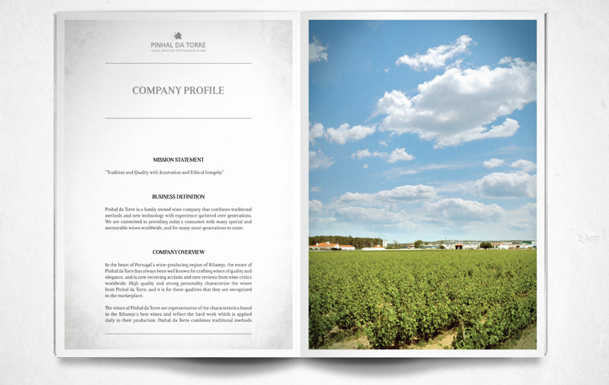 Pinhal da Torre wine VINHOS tinto Portugal alentejo brochura Eight Eight Studio editorial