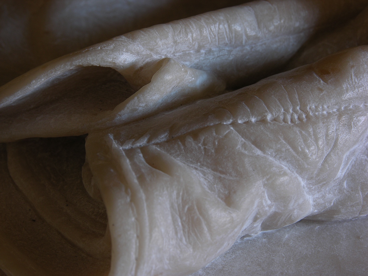 art hard Work  stone carving gloves pedro albaster sculptor sculpture spain madrid ganogal pedro ganogal