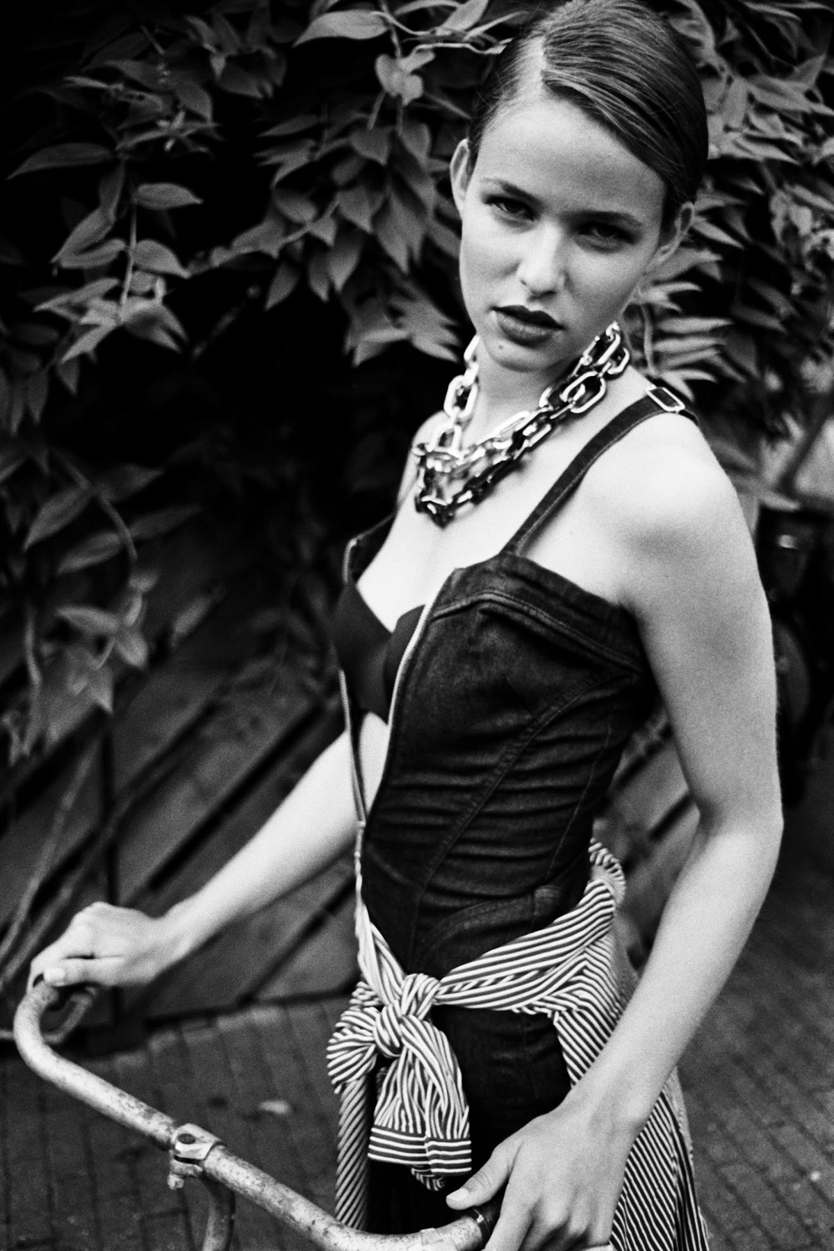 styling  editorial French vintage blacknwhite Breathless