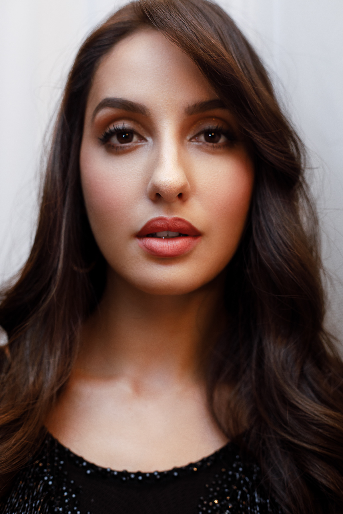 norafatehi closeup portrait Nora fatehi