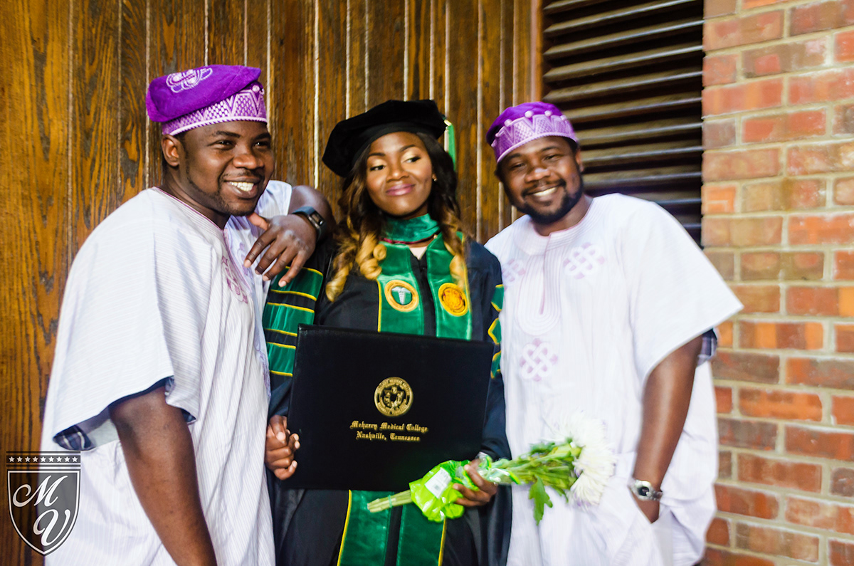graduation family photos