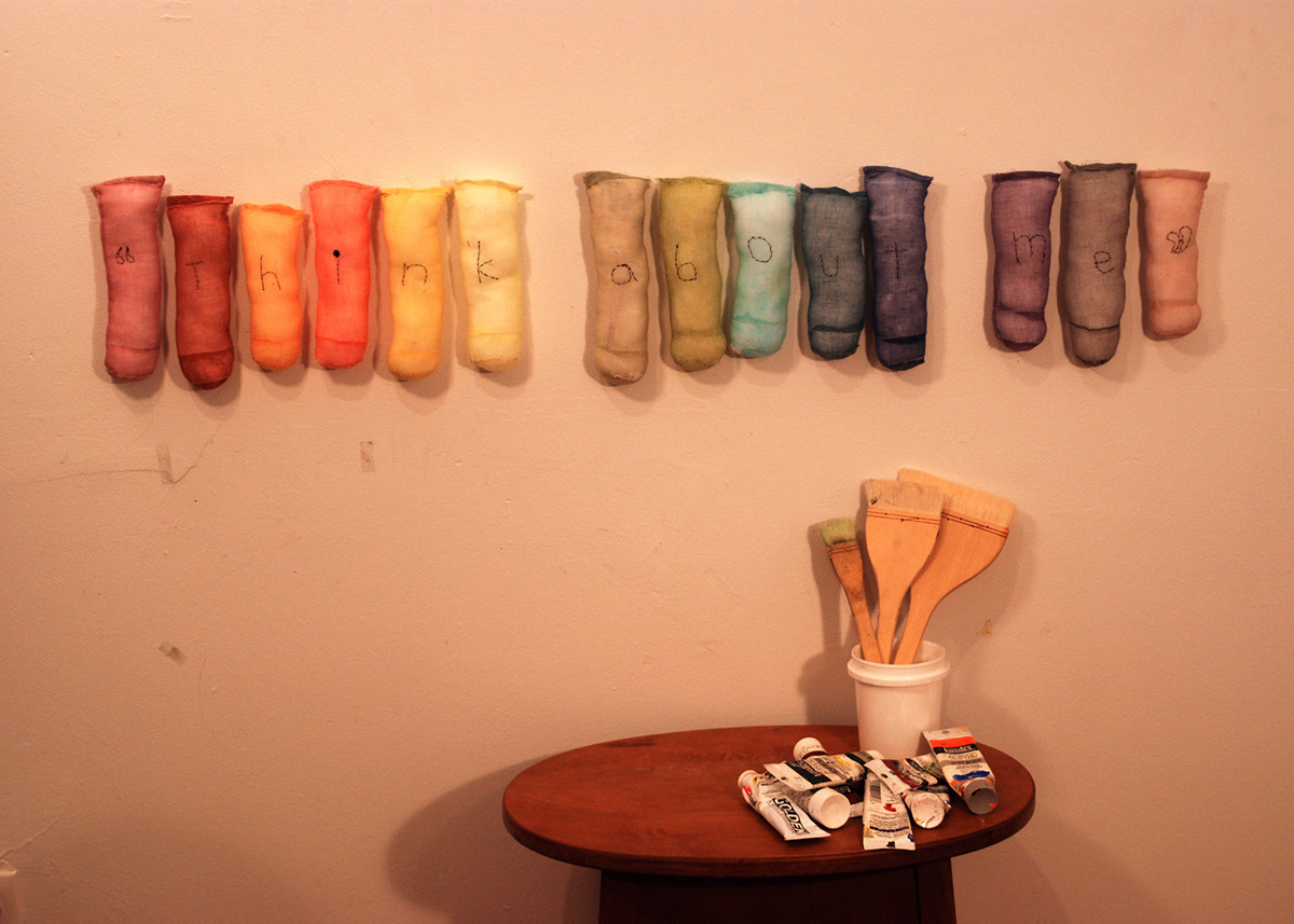 Embrooidery knitting  fiber arts Patterning Dry medium dyeing installation