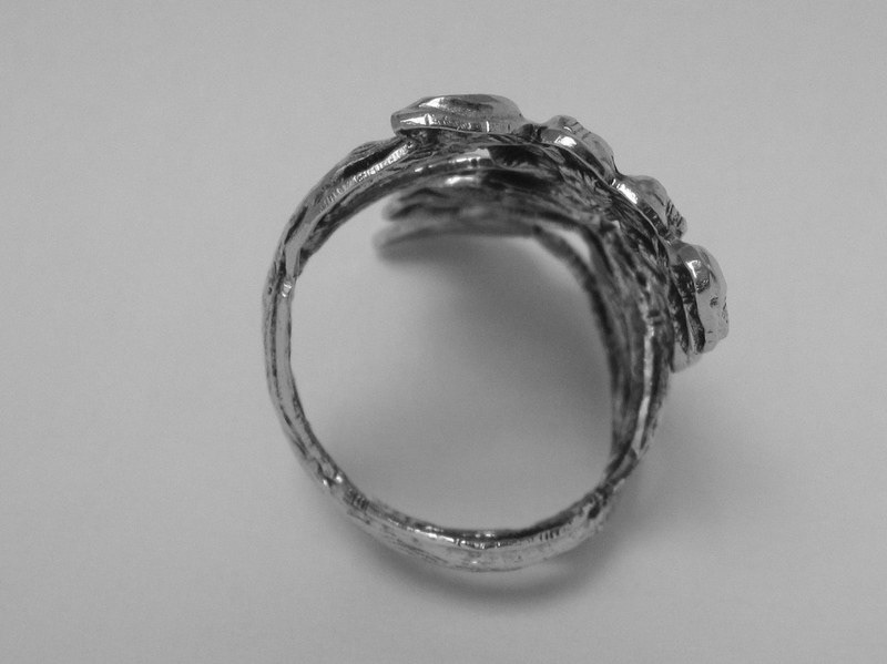 ring jewelry chiseling art metal Metal art