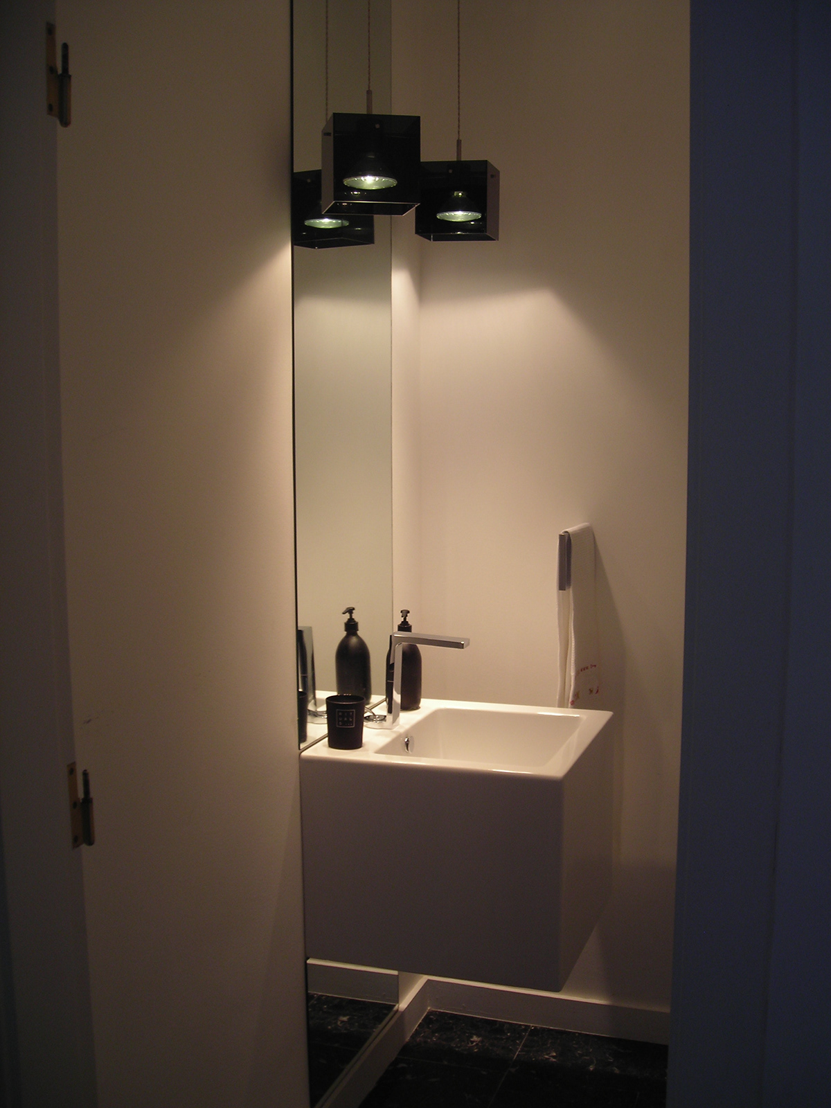bathroom interiors interor design