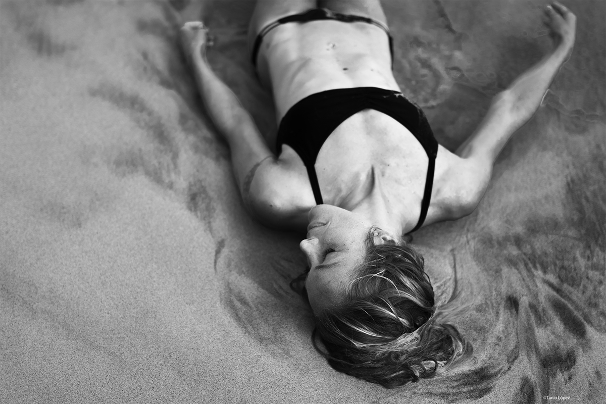 rocks sea sand beach model skin FINEART digitalphotography lifestyle body