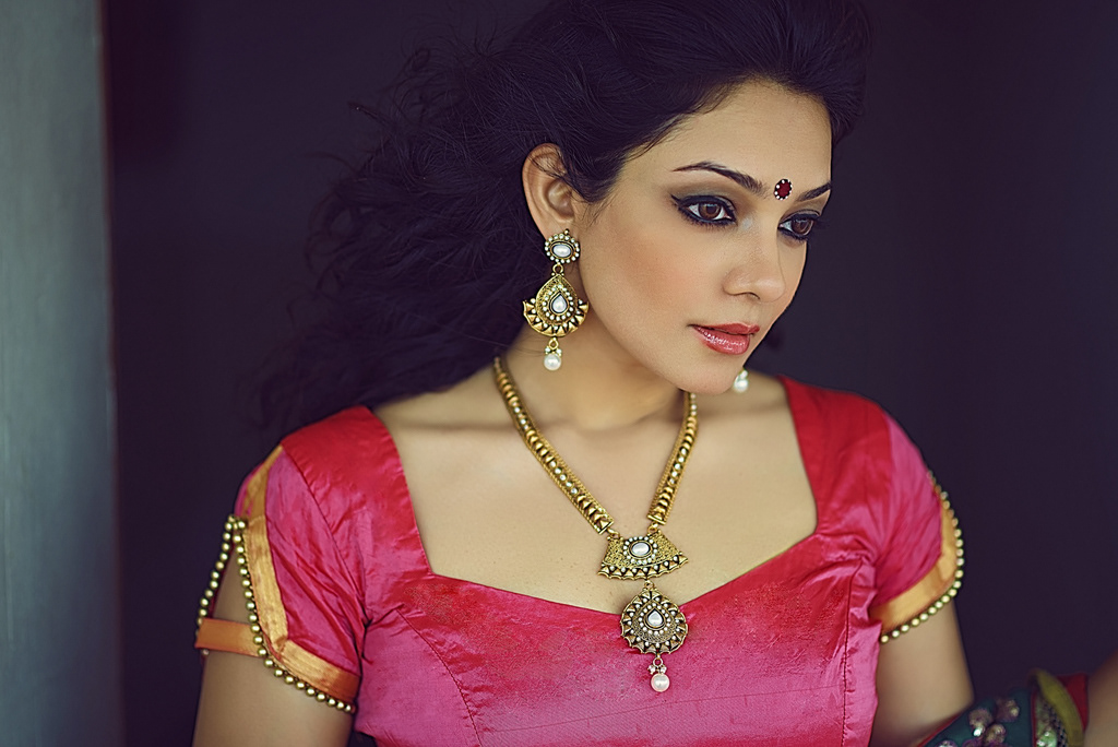 beauty portrait indian glamour