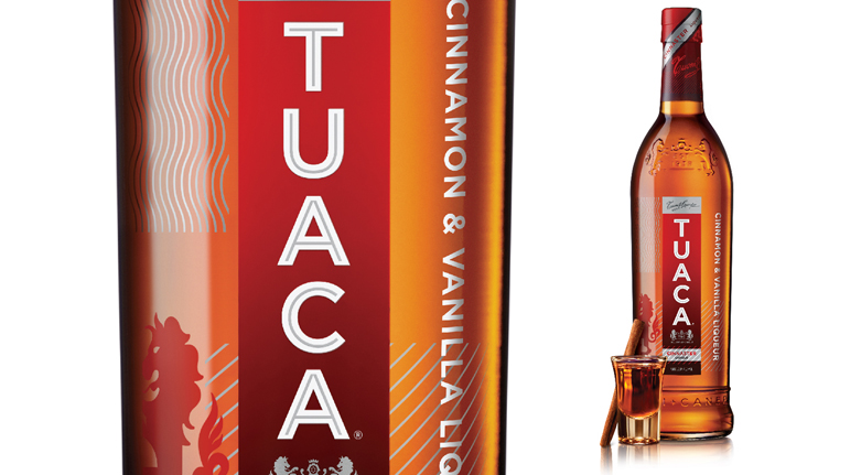 Tuaca Liqueur cinnamon red cinnaster vanilla italian citrus flavor bottle alcohol Label