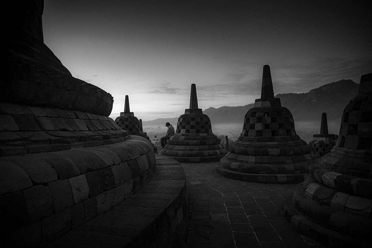 borobudur Buddha budhism indonesia sacred temple black and white java lightroom Photography 