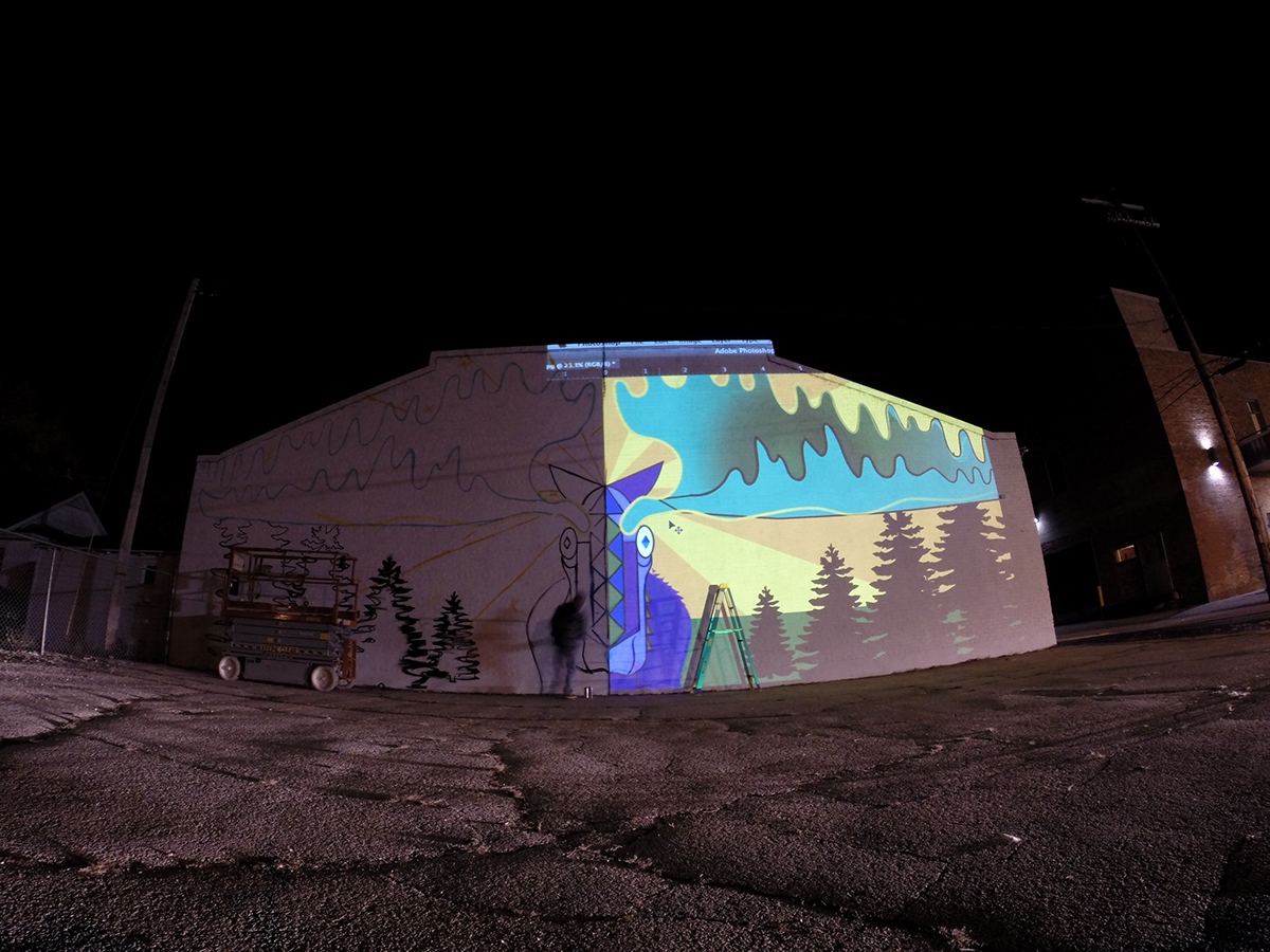 Mural moose Green Bay Wisconsin matt bero spray paint building wall