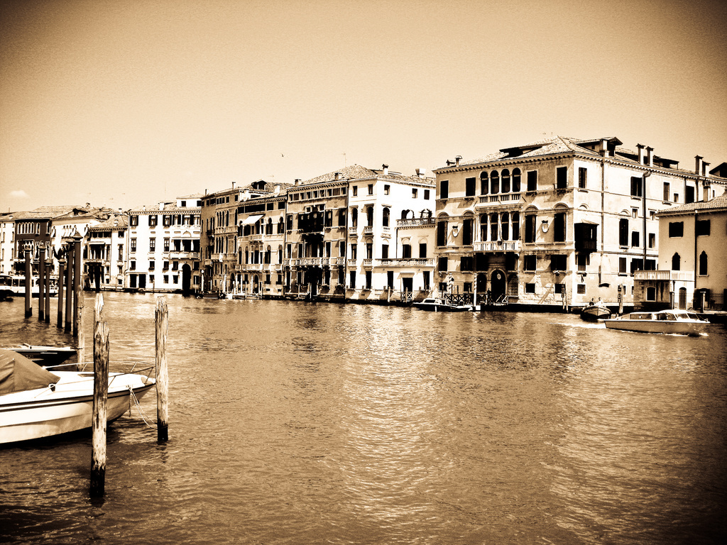 venezia streets cityscape WB color Travel Italy italia city Streetphography