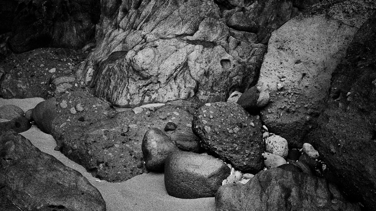 rocks Nature moss sea Ocean philippines Landscape black and white