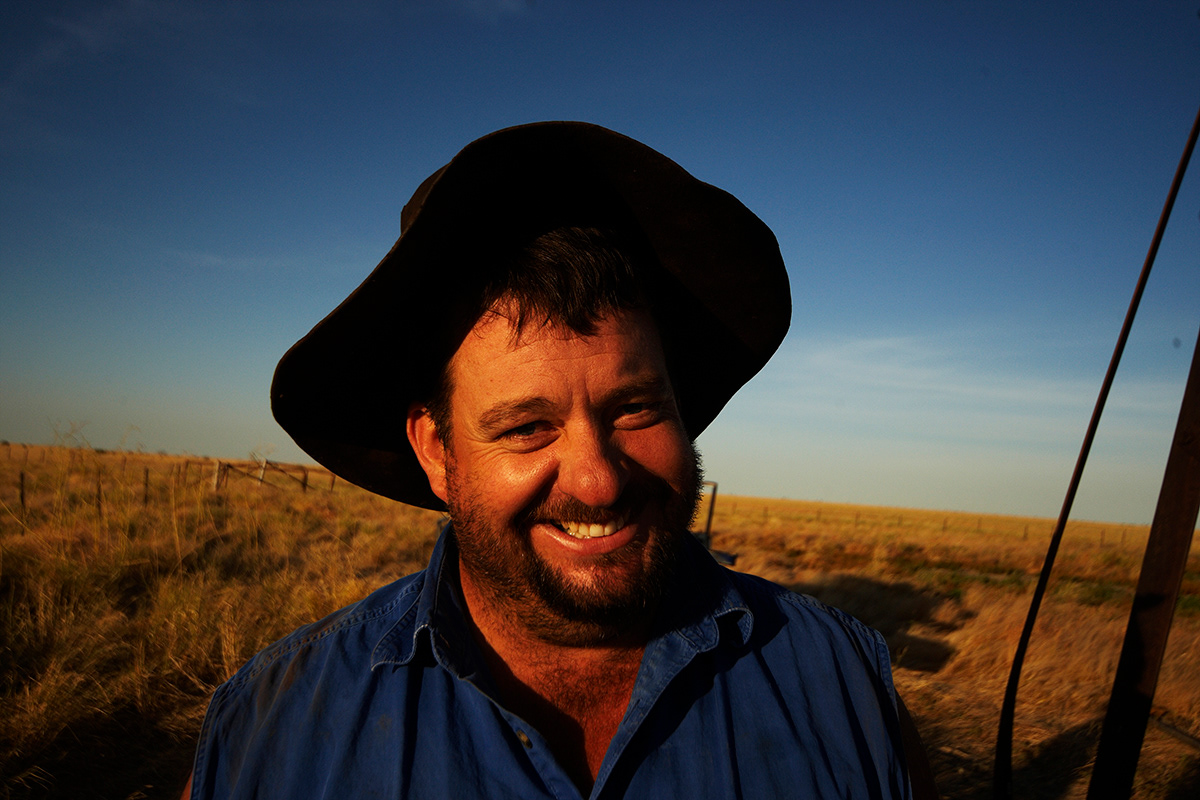 Australian Geographic dean saffron  dean saffron photographer the outback Cattle Sun heat