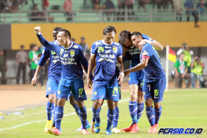Apparel Design Football kit Soccer Kit Persib Bandung indonesia football soccer