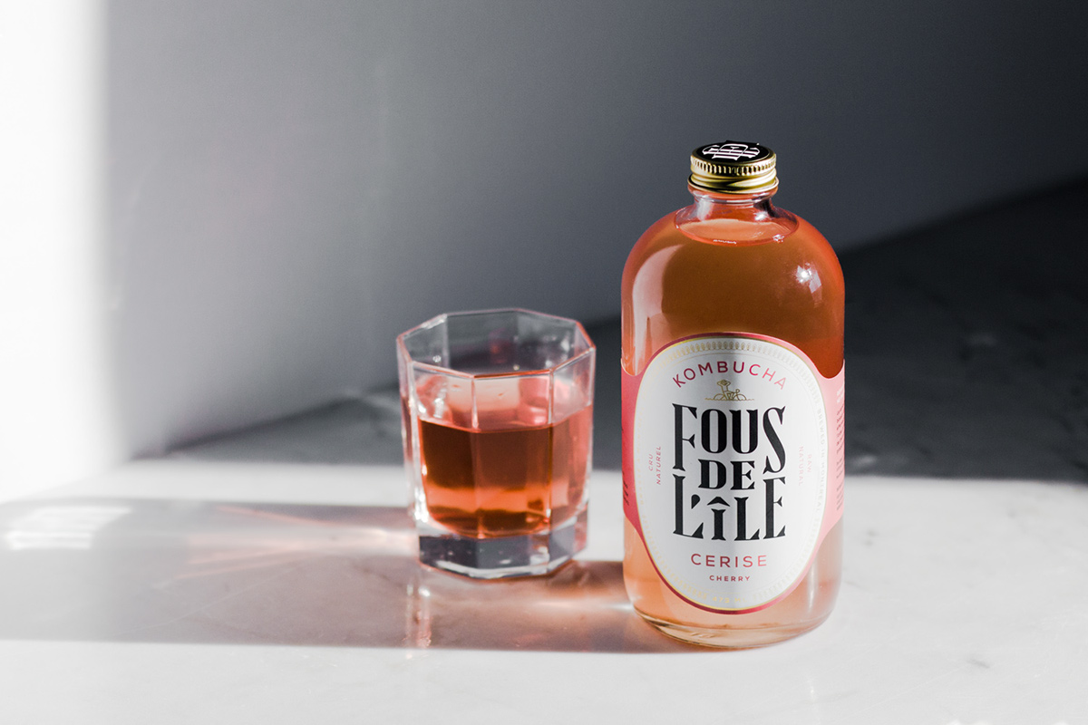 kombucha drink beverage brand identity lettering Montreal Canada bottle foil print Web digital development