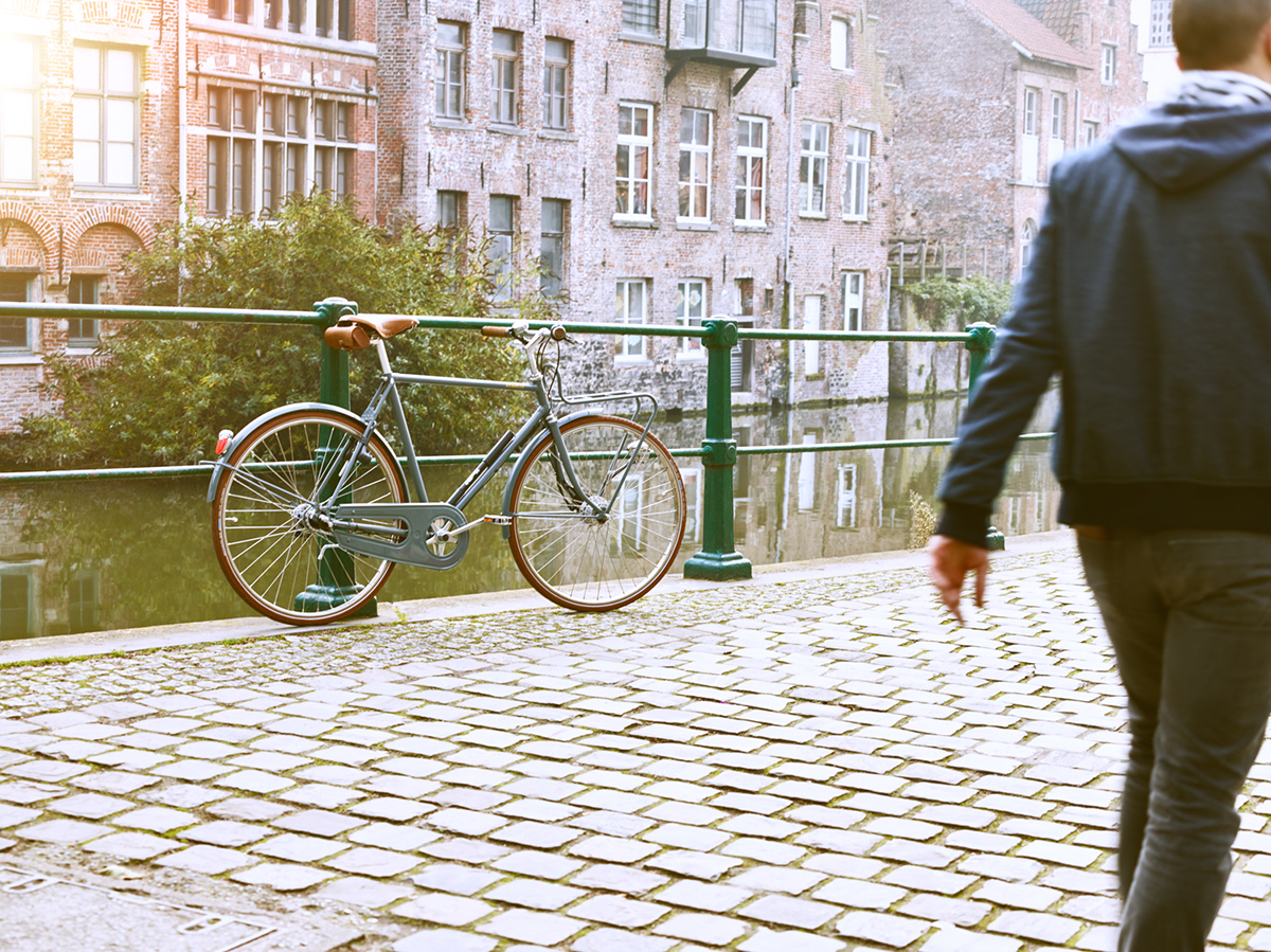 Achielle Bicycle fiets gent Ghent ambience sfeer publicity lifestyle vintage photoshoot city black gold belgium