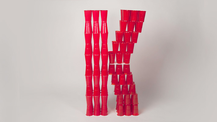structure plastic cups red victor Villalta one meter construction color built paint caligraphie letter