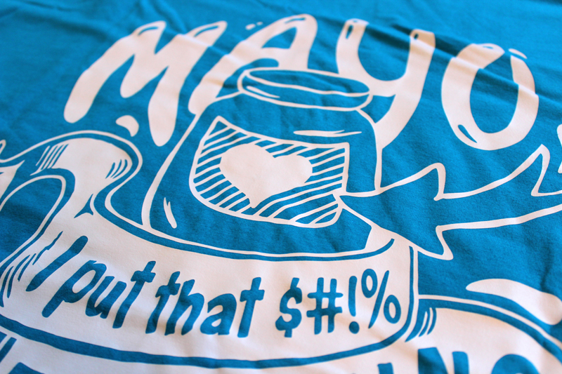 mayo  blue  Tshirt tee