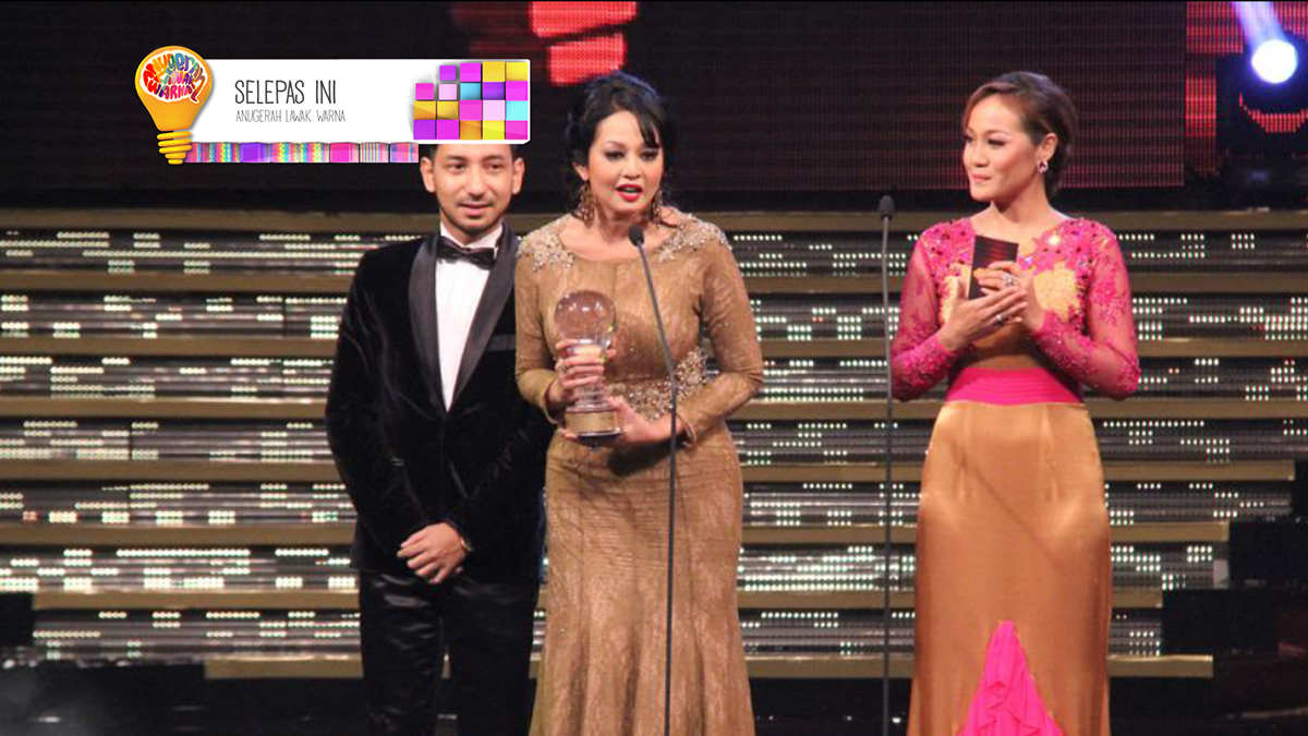 Anugerah lawak warna Udeen Majid Azhan Karim Astro malaysia warna colorful bulb Fun award