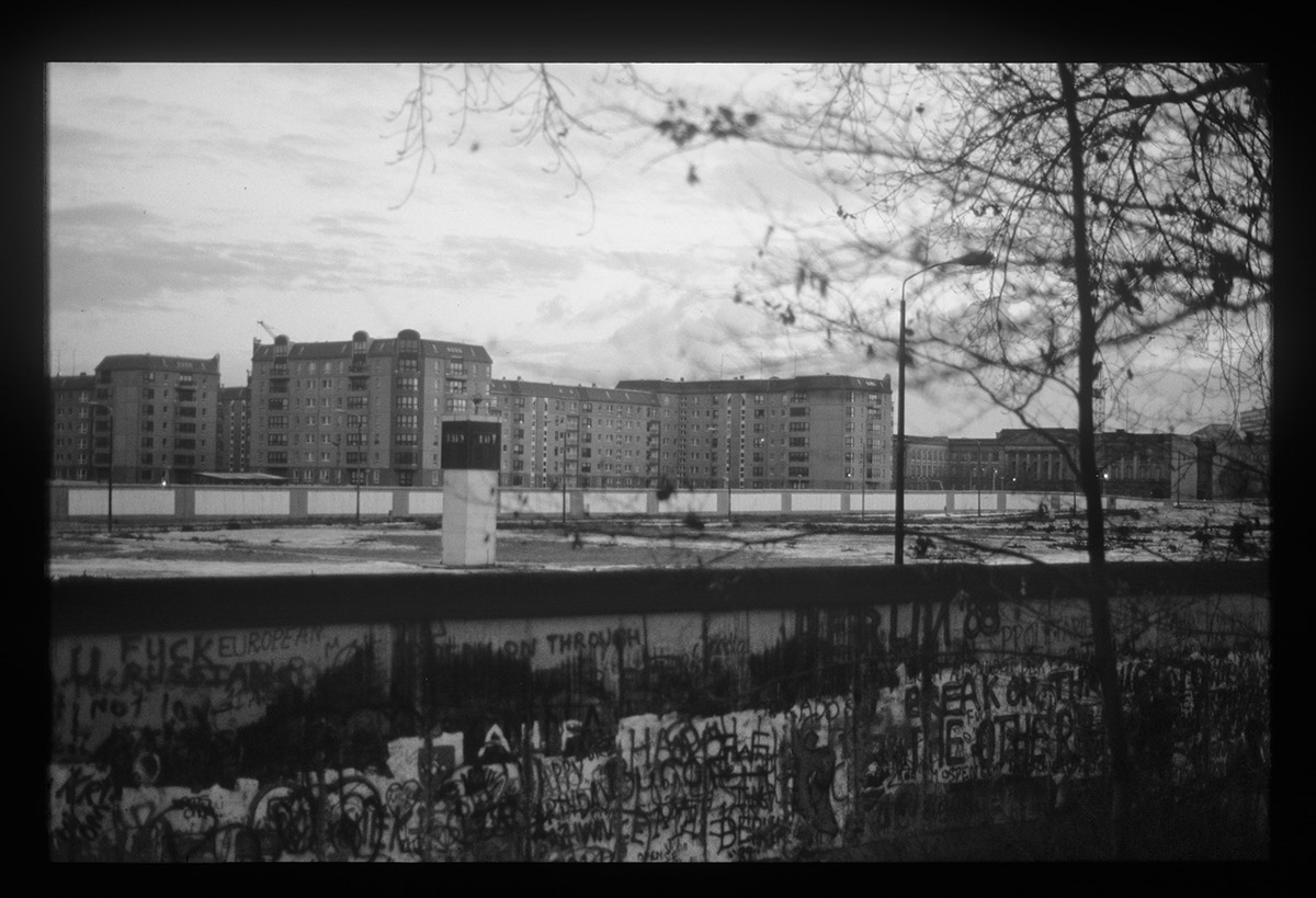 berlin wall November 1989