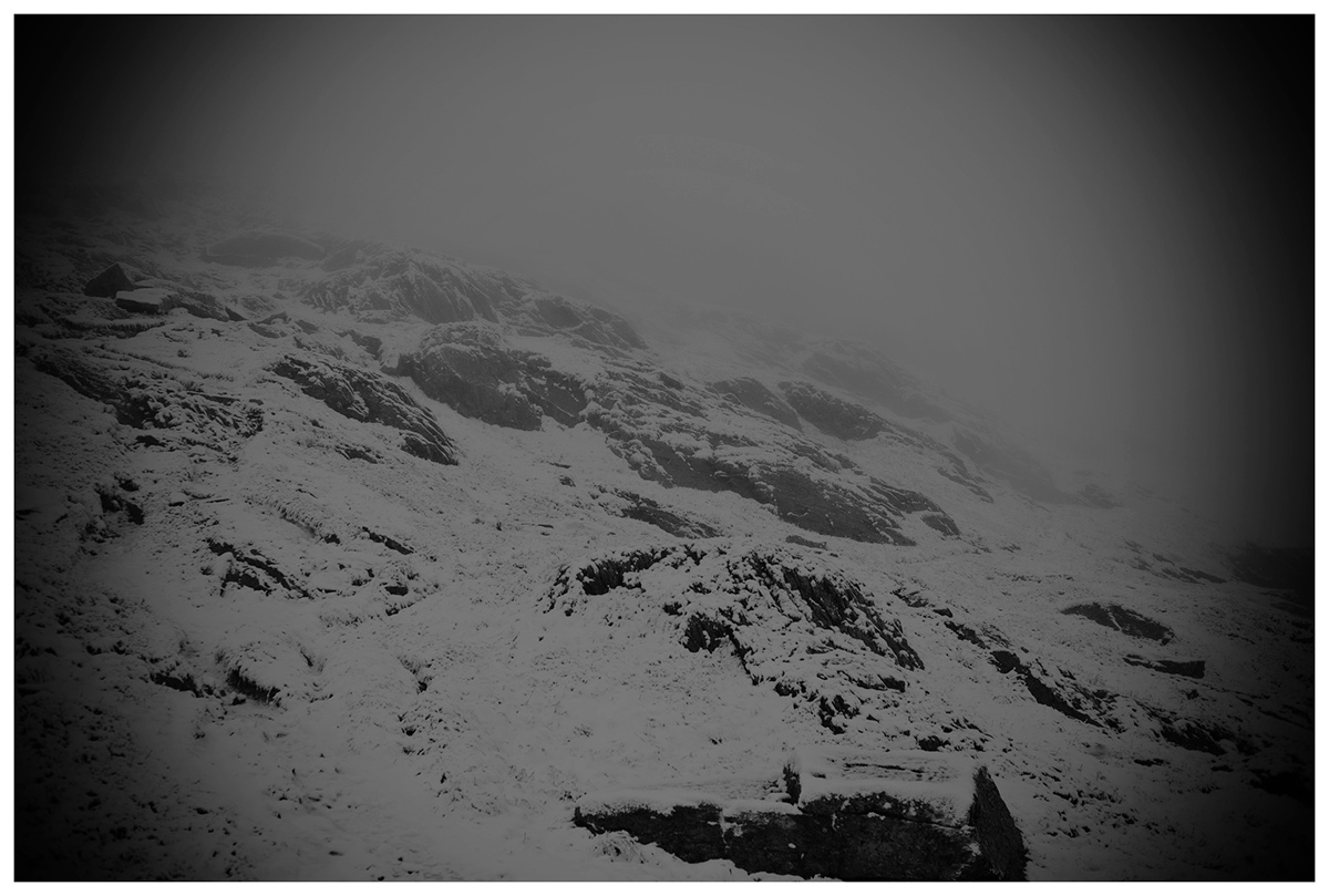 holy mountain snow b&w scuro SACRO Ricerca paesaggio Landscape gran san bernardo Svizzera