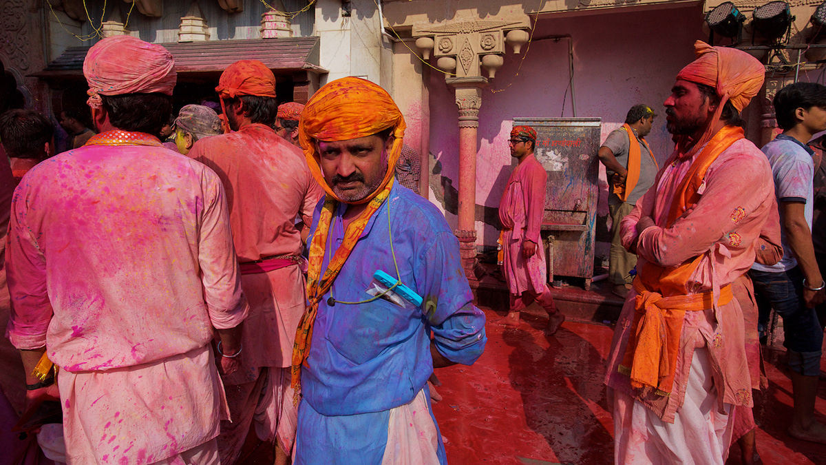 Adobe Portfolio colour festival holi India Travel krishna mathura Nandgaon temple