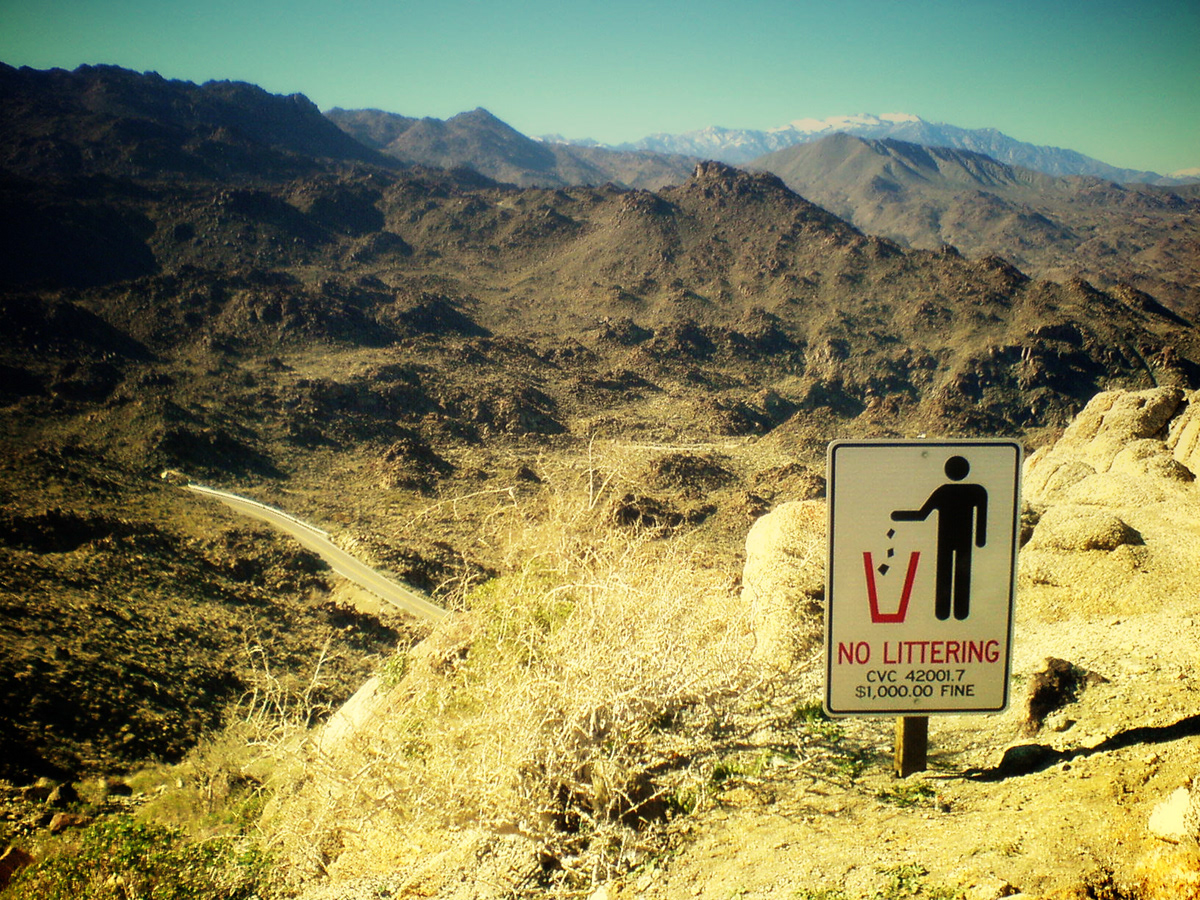 California desert Death Valley Travel Desierto