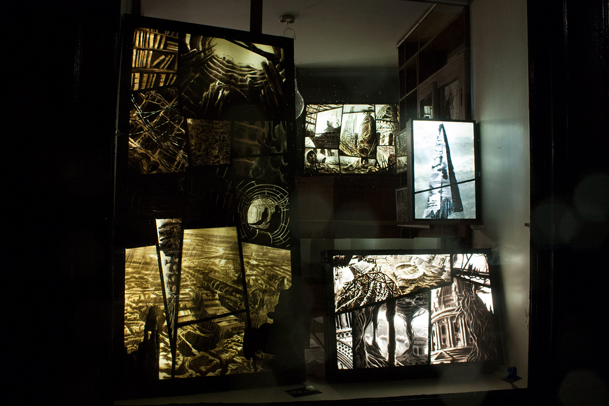 boites lumineuses Némo Tral lightboxes Paris Exhibition  installation exposition le 102 cherche-midi