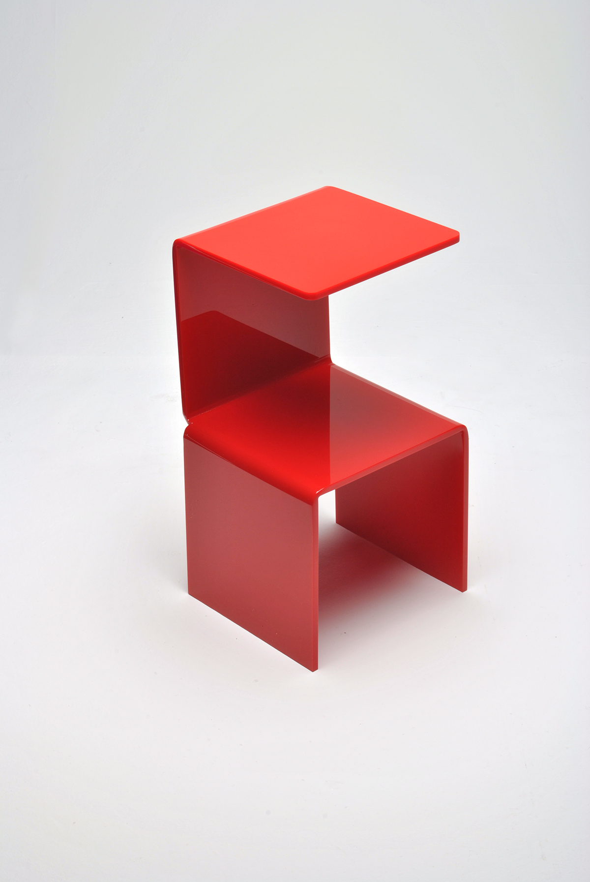 vermelha side table mesa lateral.hugo sigaud design red