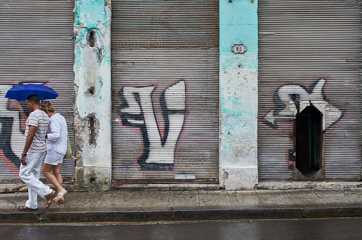 havana street photography Urban Urban Aging cuba Street candid color people Melancholy madethis PassportToCreativity