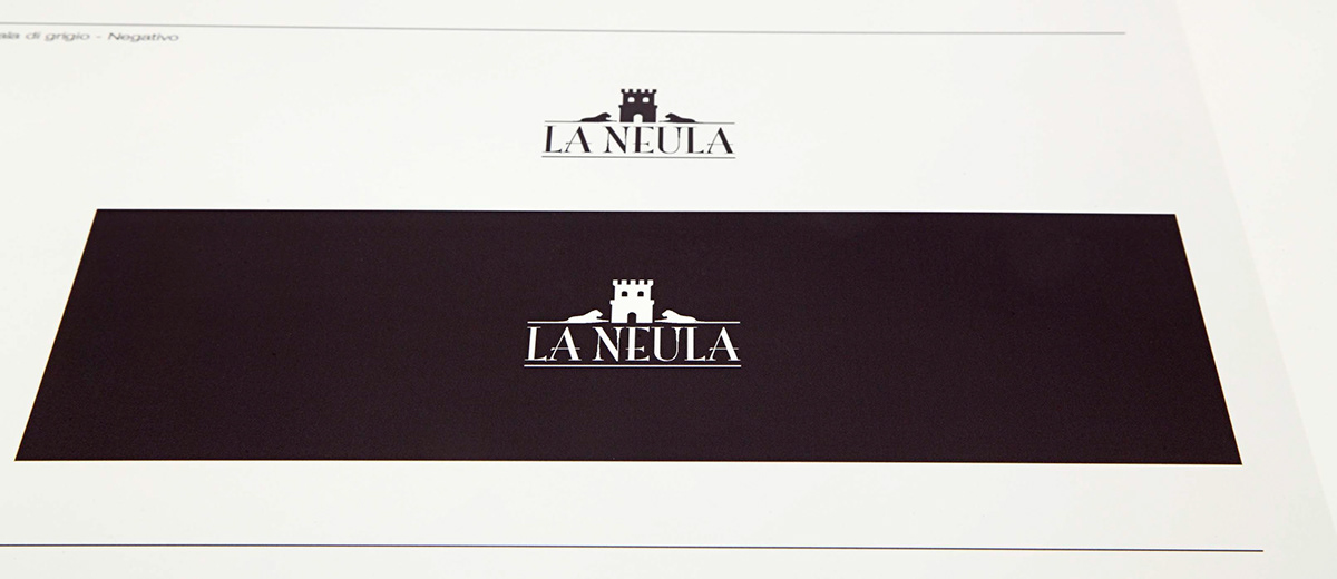 La Neula Santi&Santi graphic logo design oil Italy