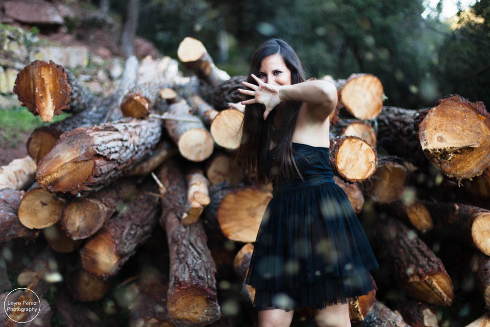 art digital girl wood forest Sentmenat barcelona catalunya bosque madera chica hide Nature