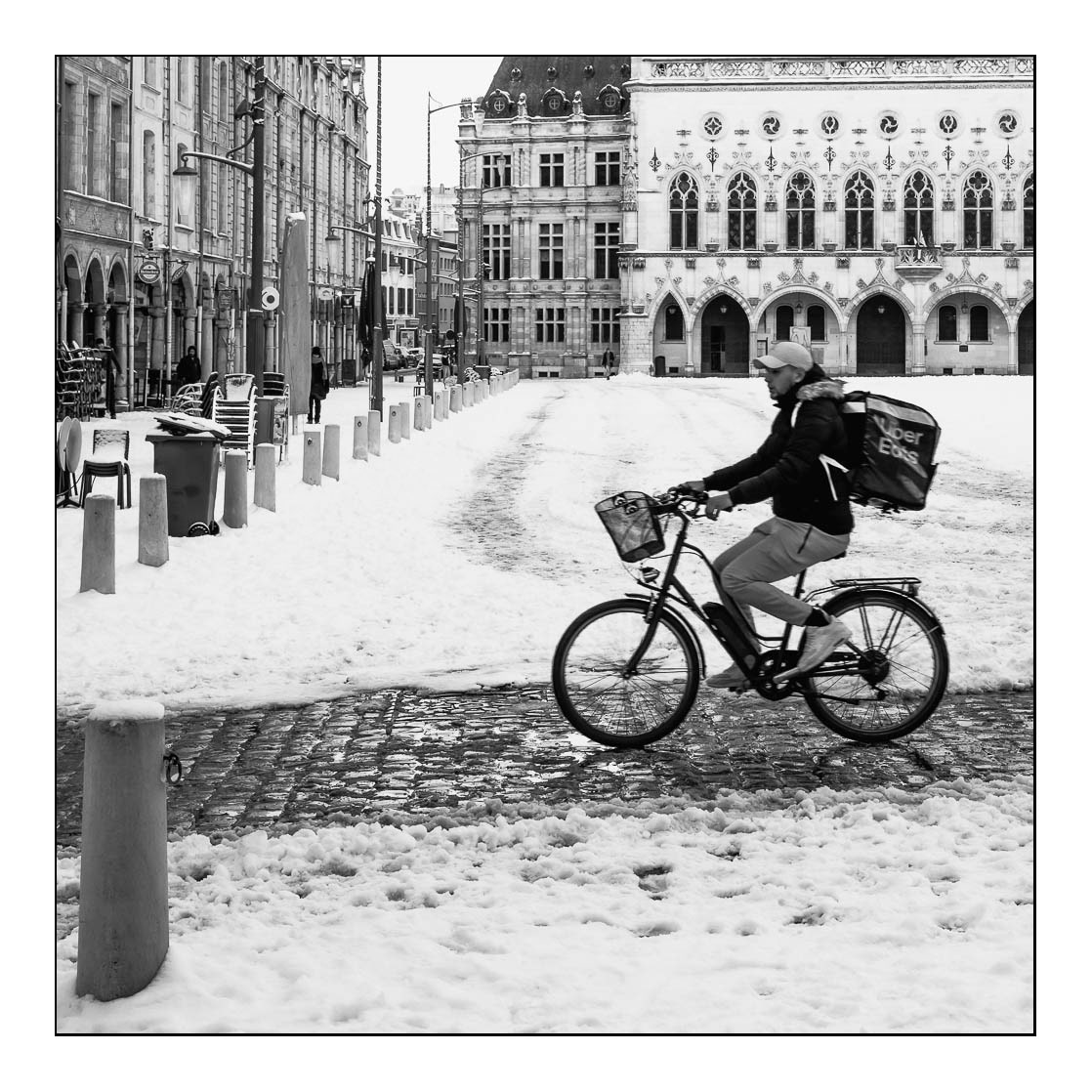 neige snow town ville street photography black and white monochrome france arras noir et blanc