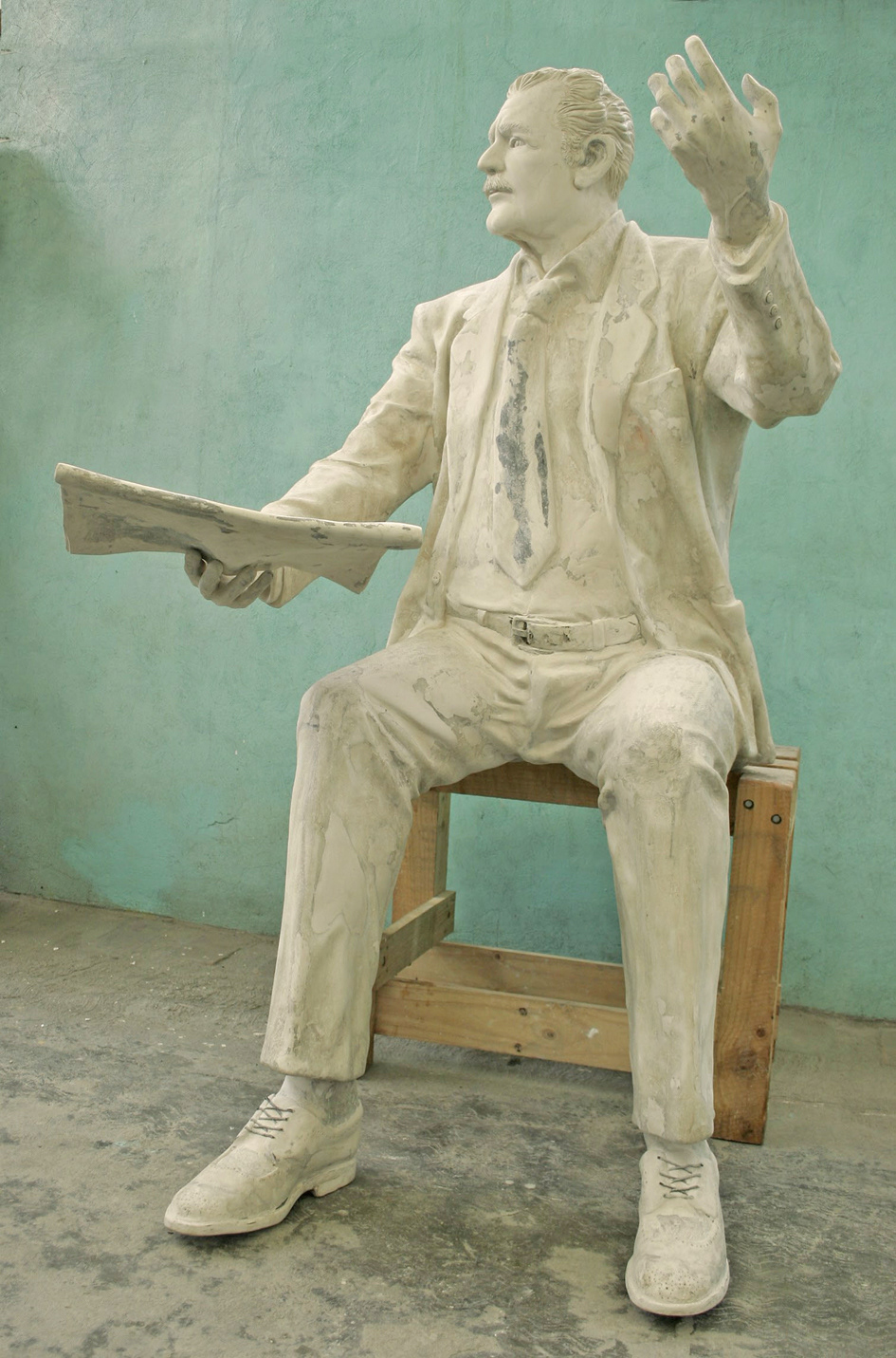 Ruben Vizcaino  sculpture  bronze sculpture modeling lost wax casting cecut escultura en bronce  modelado  fundicion sculpture bronze sculpture modelado fundición