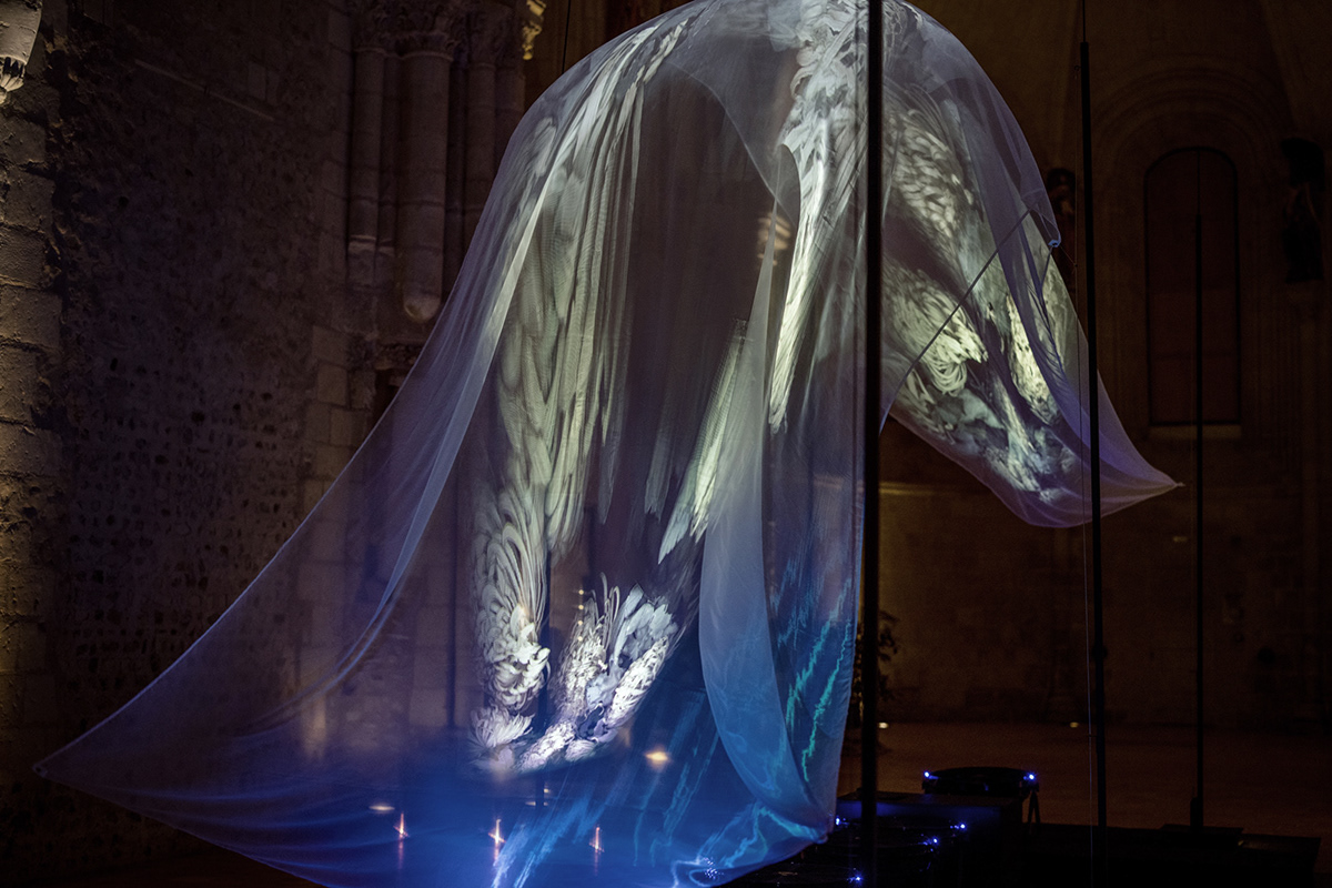 installation Installation Art kinetic silkscreen wind projection projection mapping