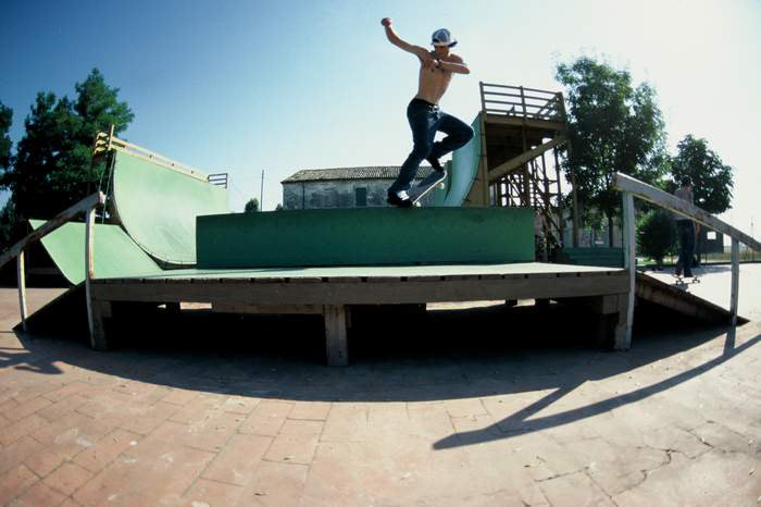 Giorgio Zattoni wheel deck clothes street wears skateboards