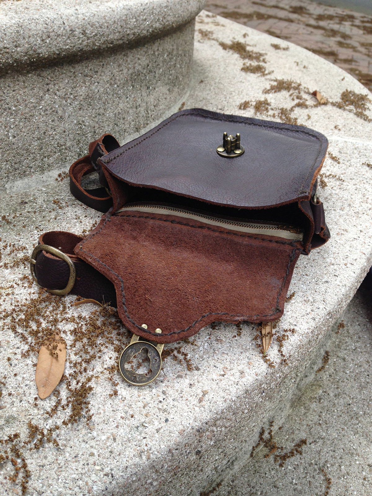 Fashion  Accessory design purse handbag satchel leather hand-stitched