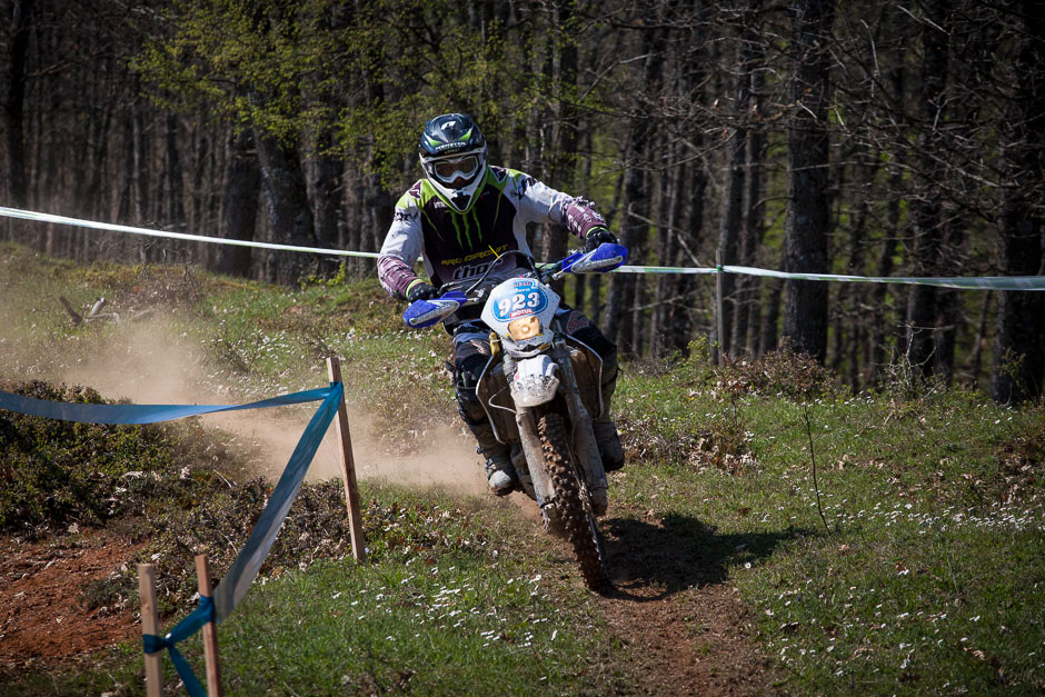 http://www.arive.gr/pages/write_about/views/enduro/enduro.html