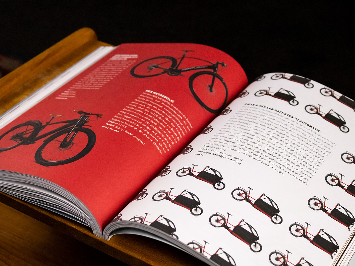 design editorial design  graphic design  magazine Magazine design print design 