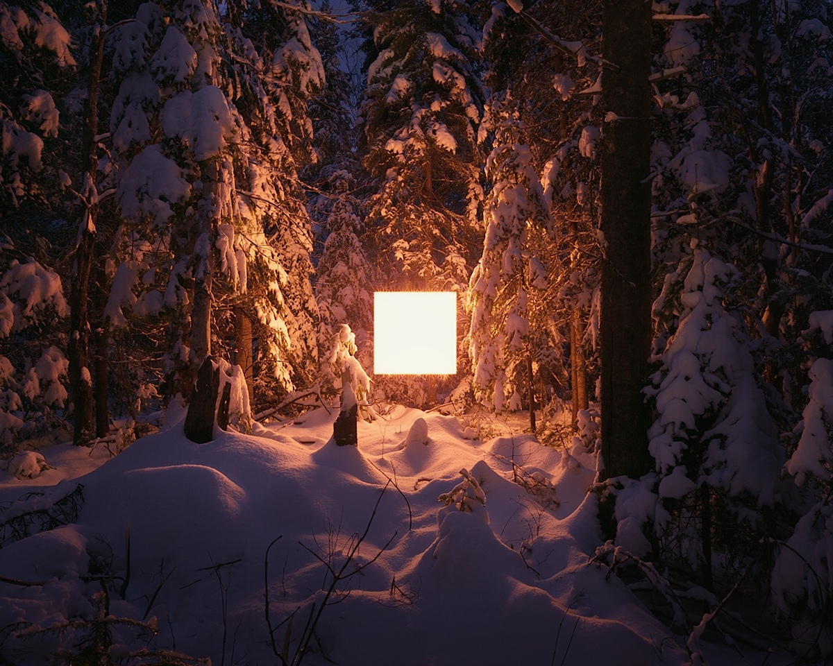 art FINEART light installation wild Nature handmade forest Outdoor squarre logo light emitter stars trail snow