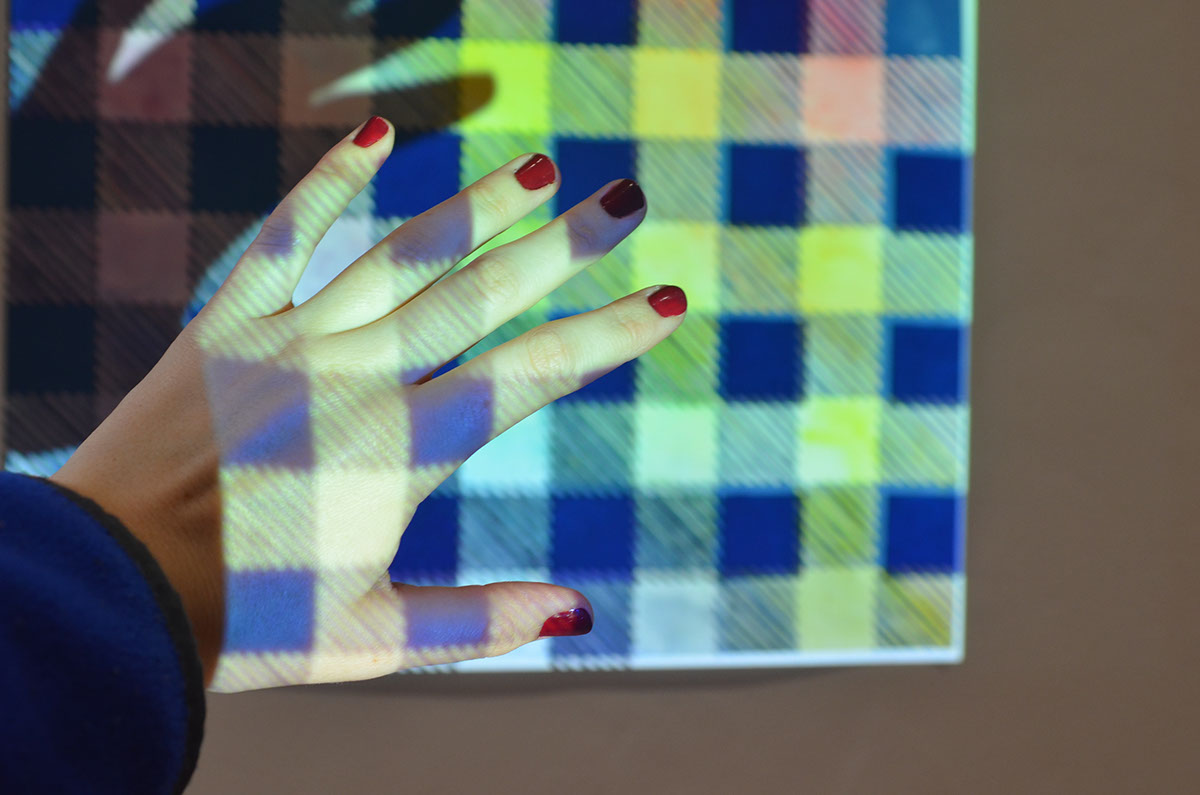 projection optics plaid color