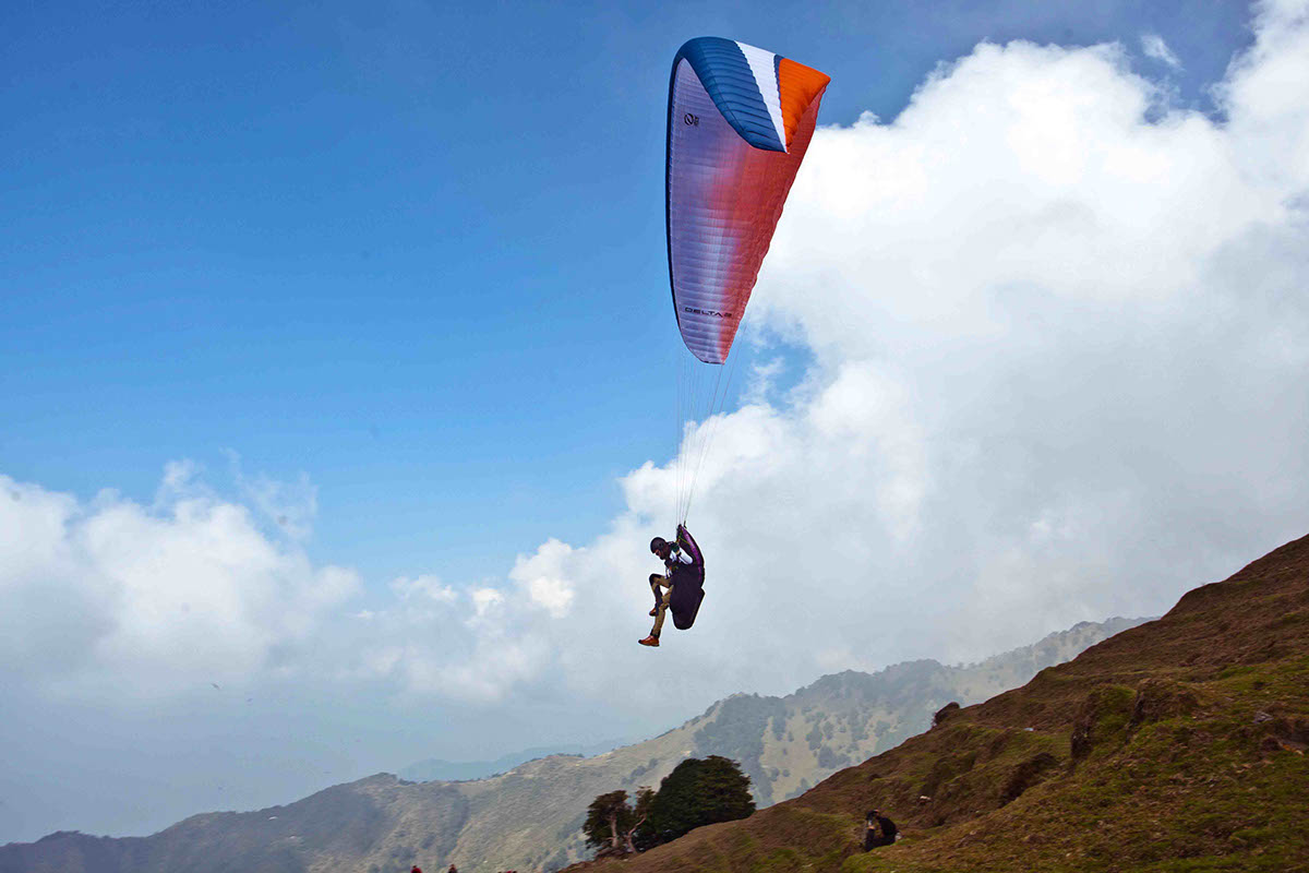 paragliding bir billing HImachal Pradesh Bir  Billing pre world cup Championship